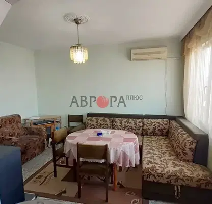Снимка 2 — Тристаен апартамент в Бургас, Карнобат