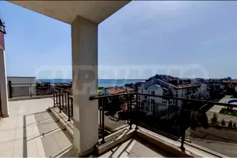 Тристаен апартамент в Бургас, Свети Влас