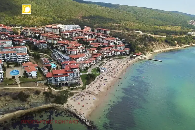 Тристаен апартамент в Бургас, Свети Влас