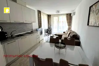 Тристаен апартамент в Бургас, Свети Влас