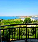 Тристаен апартамент в Бургас, с. Равда
