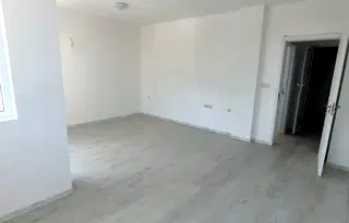 Тристаен апартамент в Бургас, с. Равда