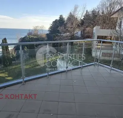 Photo 2 — 3-bedroom apartment in Oblast Varna, Byala