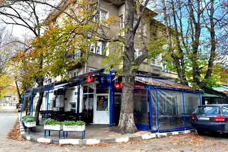 Заведение в Пловдив, Асенов