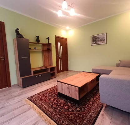 Photo 2 — 3-bedroom apartment in Pernik, Iztok