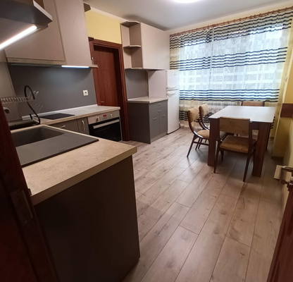 Photo 4 — 3-bedroom apartment in Pernik, Iztok