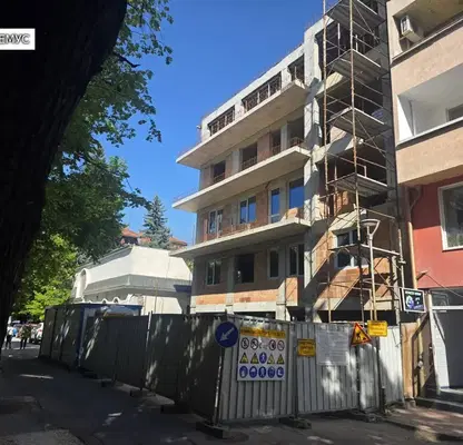 Photo 2 — 3-bedroom apartment in Ruse, Centyr