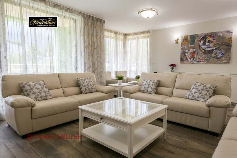 4-bedroom apartment in Sofiya, Simeonovo