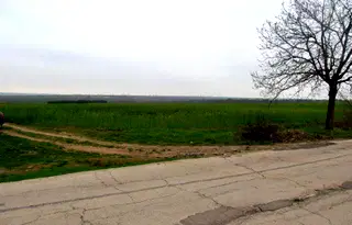 Парцел в с. Каменар