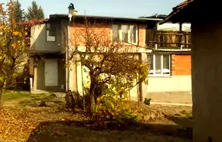 Къща в София, с. Хераково