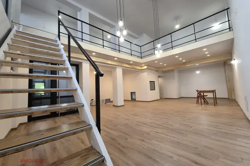 Office in Sofiya, Geo Milev
