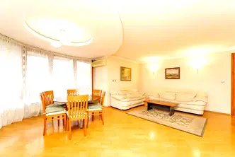 Многостаен апартамент в София, Лозенец