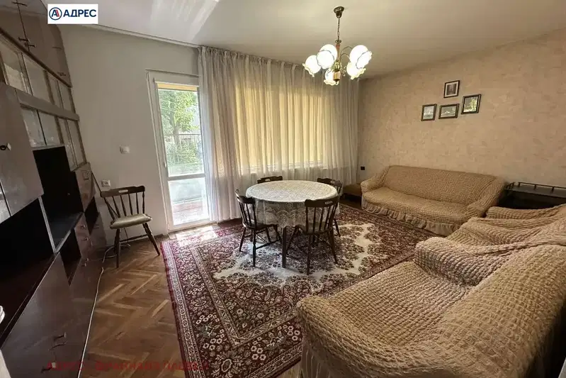 4-bedroom apartment in Pleven, Shirok Centyr