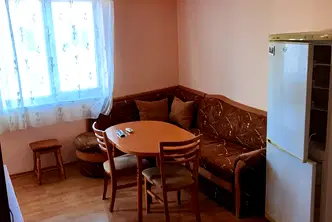 Двустаен апартамент във Велико Търново, Бузлуджа