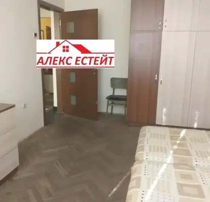 Снимка 5 — Двустаен апартамент в Русе, Център