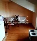 Двустаен апартамент в Търговище, Изток 1