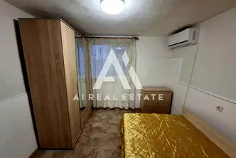 Двустаен апартамент в Плевен, Широк център
