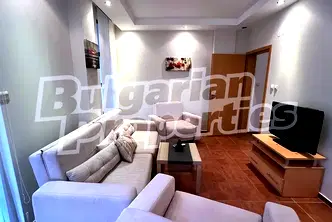 Двустаен апартамент в Бургас, к.к. Слънчев бряг