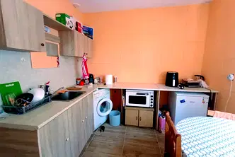 Етаж от къща във Велико Търново, Акация