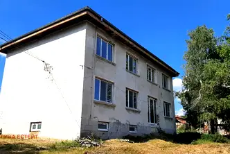 Етаж от къща в Шумен, с. Менгишево