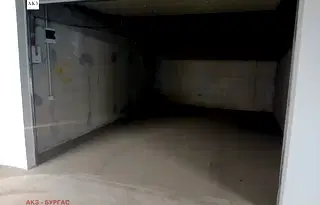 Гараж/Паркомясто в Бургас, Братя Миладинови