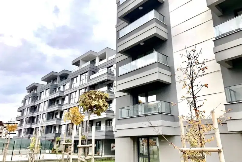 Garage/Parking in Sofiya, Dyrvenica