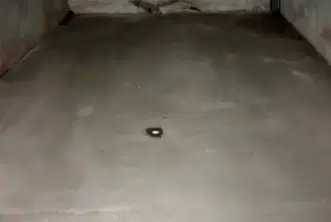 Гараж/Паркомясто в Русе, Ялта