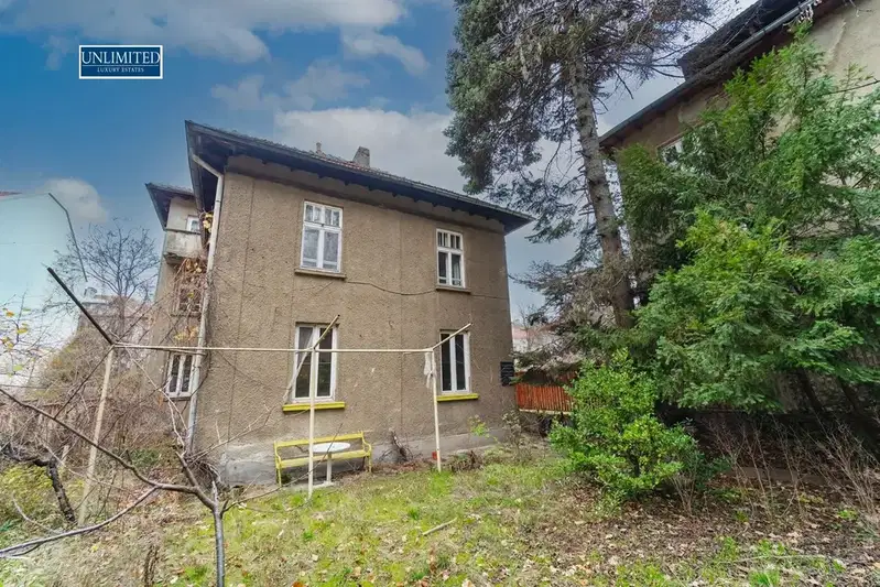 House in Sofiya, Lozenec