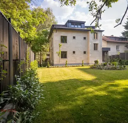 Photo 5 — House in Sofiya, Lozenec