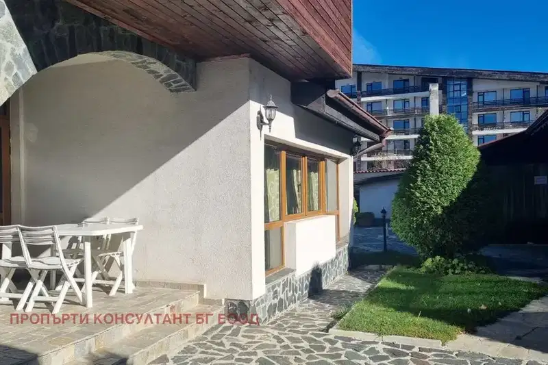 Къща в Благоевград, Разлог