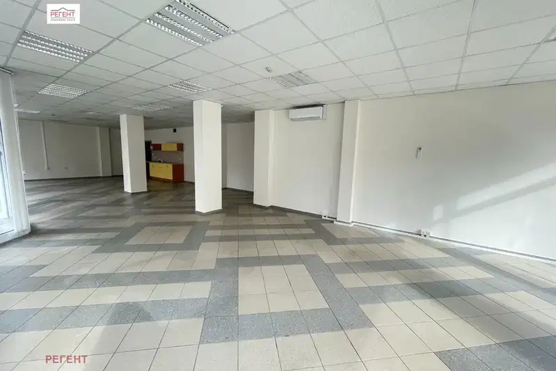 Shop in Gabrovo, Centyr
