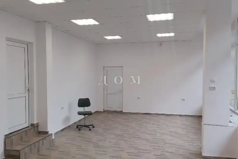 Магазин в Шумен, Център