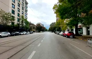 Магазин в София, Иван Вазов