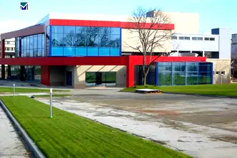 Магазин във Враца, Промишлена зона