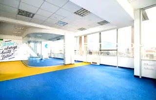 Офис в Студентски