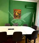 Офис в София, Център