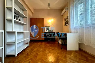 Офис във Велико Търново, Център