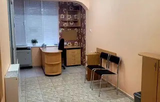 Офис в Русе, Център