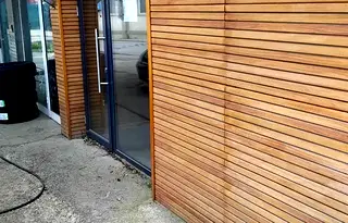 Офис в Кюстендил, Център