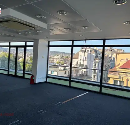 Photo 4 — Office in Varna, Centyr