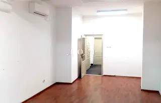 Офис в Шумен, Център