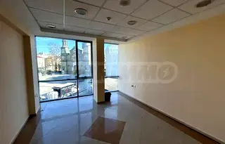 Офис в Бургас, Център