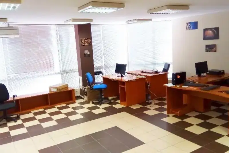 Office in Shumen, Centyr