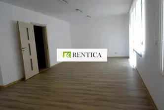 Офис във Варна, Център