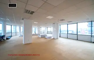 Офис в София, Дружба 2