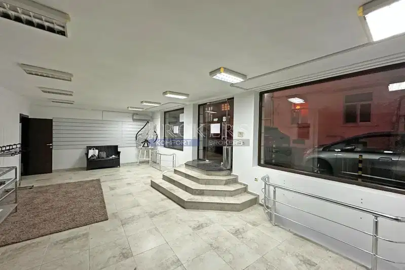 Office in Varna, Operata