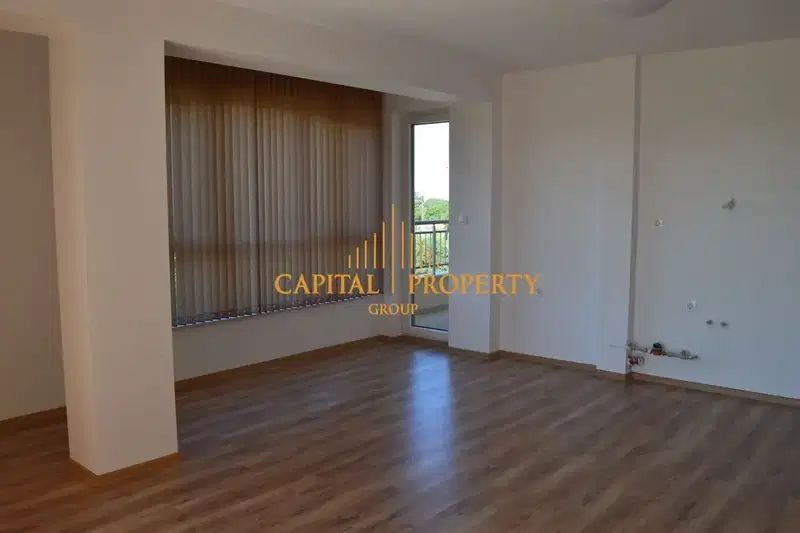 Office in Varna, Pobeda