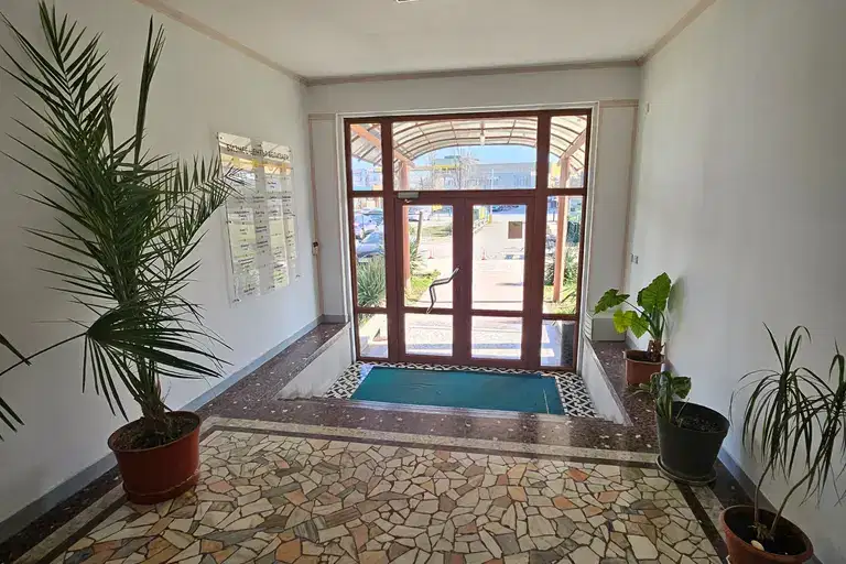 Office in Sofiya, Voenna Rampa