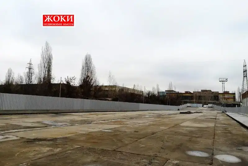 Парцел в Перник, Мошино