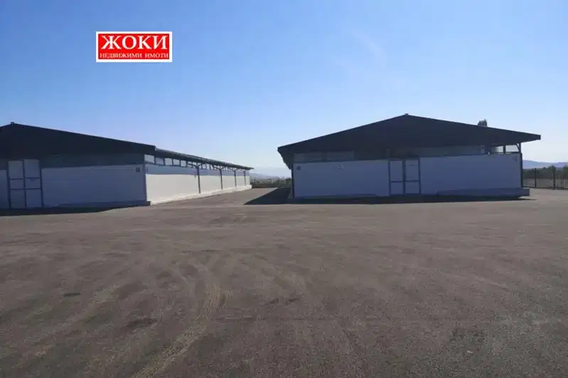 Industrial Building in Oblast Pernik, Radomir